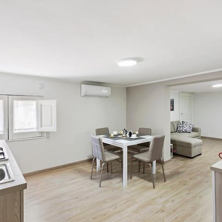 Villa Bellini Cosy Flat คาตาเนีย ภายนอก รูปภาพ